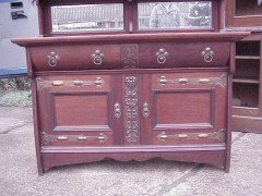 Shapland & Petter. An Exceptional Quality Arts & Crafts Mahogany Sideboard - Thumbnail 2