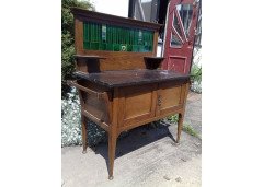 Harris Lebus retailed by Liberty & Co. An Arts & Crafts Oak washstand - Thumbnail 2