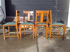 A set of four Arts & Crafts Oak dining chairs - Thumbnail 3