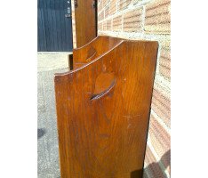 A Well-Crafted Arts & Crafts little Oak bookshelf - Thumbnail 3