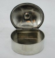 Liberty & Co. A Tudric Arts & Crafts pewter box - Thumbnail 2
