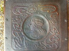 Rare Art Nouveau side chair with a beautiful Art Nouveau maiden - Thumbnail 9