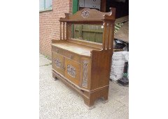 Wylie & Lochhead. A Well-Crafted Oak Arts & Crafts Glasgow-Style Sideboard - Thumbnail 2