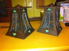A pair of Arts & Crafts hand hammered lantern - Thumbnail 1