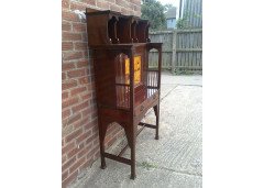 Shapland & Petter. A bureau bookcase with a beautiful marquetry panel - Thumbnail 2