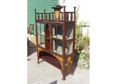 Shapland & Petter. A display cabinet - Thumbnail 2