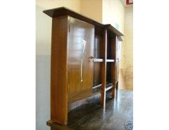 M. H. Baillie Scott Attributed, Arts & Crafts sideboard with his famous Daffodil design hand painted - Thumbnail 2