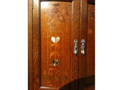 Shapland & Petter. A good Arts & Crafts Oak bedroom pair with abalone - Thumbnail 9