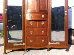 Shapland & Petter. A good Arts & Crafts Oak bedroom pair with abalone - Thumbnail 15