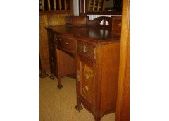 Shapland & Petter. A good Arts & Crafts Oak bedroom pair with abalone - Thumbnail 22