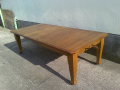 Thonet. A ten seater Arts & Crafts wind-out Oak dining table with beautiful figured grain. - Thumbnail 1