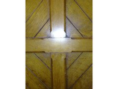 Charles Bevan. A Gothic Revival Oak linen trunk - Thumbnail 6
