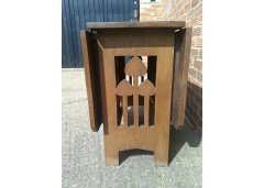 Liberty & Co. A Well-Crafted large Arts & Crafts Oak drop leaf dining - Thumbnail 3
