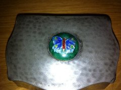 Liberty & Co. An Arts & Crafts pewter box - Thumbnail 2
