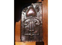 A Good Arts & Crafts Oak Sideboard in the Glasgow-Style - Thumbnail 7