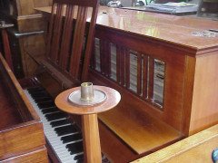 Walter Cave for Bechstein. A mahogany piano with overstrung upright underdamper action - Thumbnail 7