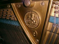 Walter Cave for Bechstein. A mahogany piano with overstrung upright underdamper action - Thumbnail 14