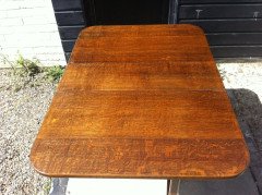 A Well-Crafted Arts & Crafts Oak side/drop leaf table - Thumbnail 4