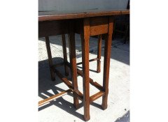 A Well-Crafted Arts & Crafts Oak side/drop leaf table - Thumbnail 7