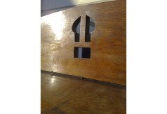 A Glasgow-Style Arts & Crafts Oak Sideboard with Stylised Cut-outs to the Top & to the Sweeping Base - Thumbnail 3