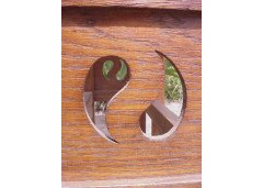 Wylie & Lochhead. A Well-Crafted Little Arts & Crafts Oak Drop Leaf Table - Thumbnail 4