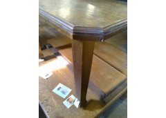 A Well-Crafted Arts & Crafts Oak Extending Dining Table with One 18" Leaf - Thumbnail 3
