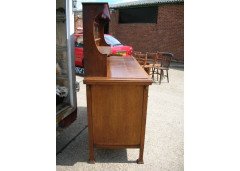 G. M. Ellwood for Bath Cabinet Makers. An Art and Crafts Glasgow Style Oak sideboard - Thumbnail 4