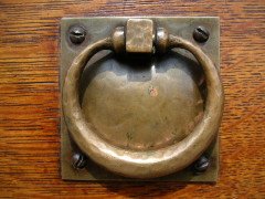 G. M. Ellwood for Bath Cabinet Makers. An Art and Crafts Glasgow Style Oak sideboard - Thumbnail 10