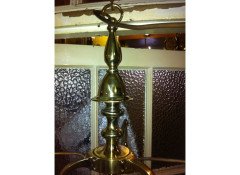 A Good Quality Arts & Crafts Three Branch Brass Ceiling Light - Thumbnail 4