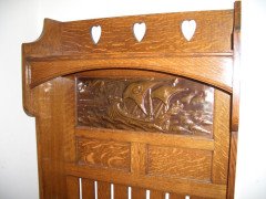 A Well-Crafted Arts & Crafts Oak hallrobe and matching hallseat - Thumbnail 7