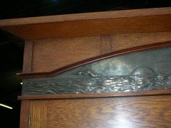 An Arts & Crafts Oak double wardrobe and dressing table in the Glasgow Style - Thumbnail 7