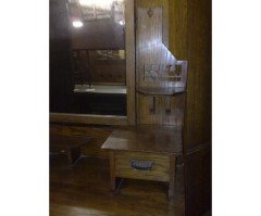 An Arts & Crafts Oak double wardrobe and dressing table in the Glasgow Style - Thumbnail 9