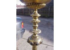 An Aesthetic Intricately Designed Brass Standard Oil Lamp - Thumbnail 4
