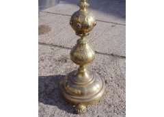 An Aesthetic Intricately Designed Brass Standard Oil Lamp - Thumbnail 5