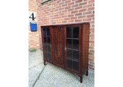 Shapland & Petter. A Super Quality Edwardian Walnut Display Cabinet Stamped S Pb to the Locks - Thumbnail 3