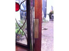 Shapland & Petter. An Arts & Crafts walnut side table cabinet - Thumbnail 9