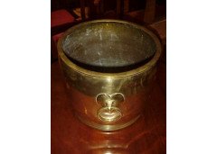 C. F. A Voysey, Style of. A superb quality brass coal/plant bucket - Thumbnail 2