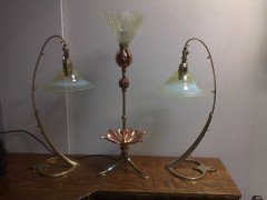 W. A. S. Benson. A brass table lamps in the form of Swans with heart shaped bases - Thumbnail 2