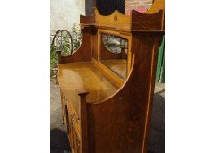 Shapland & Petter. A top quality 1\4 sawn Oak Arts & Crafts sideboard - Thumbnail 3