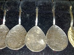 Harold Sargison for Sargisons Jewellers Hobart. A boxed set of 6 hand made and hand hammered silver spoons - Thumbnail 7