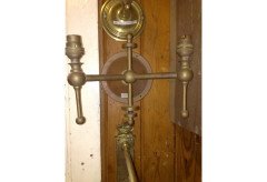 A Twin Arm Single Wall Light (c.1910) - Thumbnail 2