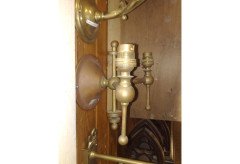 A Twin Arm Single Wall Light (c.1910) - Thumbnail 3