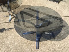 A Pair of Heavy Gage Modernist 1970 Chrome & Glass Side Tables ( attributed. ) to Knut Hesterberg - Thumbnail 3