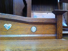 Shapland & Petter. A stunning Oak treble wardrobe and matching chest-of-drawers/cupboard - Thumbnail 18