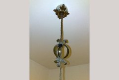 A beautiful Vaseline ceiling light with brass ceiling rose - Thumbnail 4