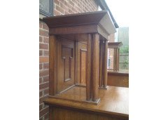 Maple and Co. An Arts & Crafts quality Oak sideboard - Thumbnail 9