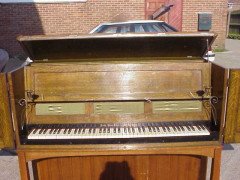 M H Baillie Scott for John Broadwood. An oak Arts and Crafts Manxman Piano - Thumbnail 5