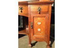 Shapland & Petter. An Arts & Crafts Oak dressing table - Thumbnail 5