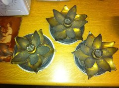 A set of three Arts & Crafts brass floral leaf ceiling lights - Thumbnail 1