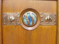 Liberty & Co. An Arts & Crafts treble wardrobe - Thumbnail 6